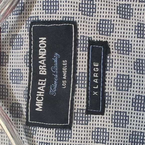 Michael Brandon short sleeve, button down Men's shirt - Picture 3 of 9